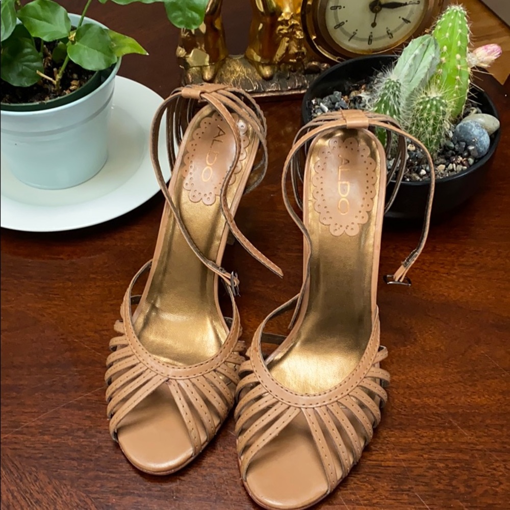 Aldo SZ 40, open-toe sandals with strap@ankle